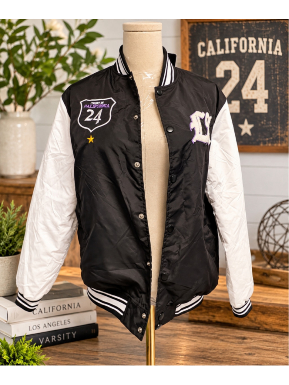 Seven Souls NWT Youth Boys California 24 Varsity Bomber Jacket Size 18